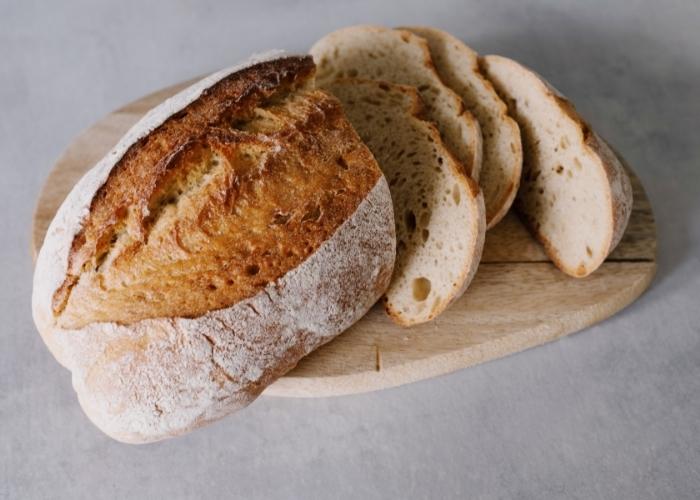 pão caseiro simples e rápido com água