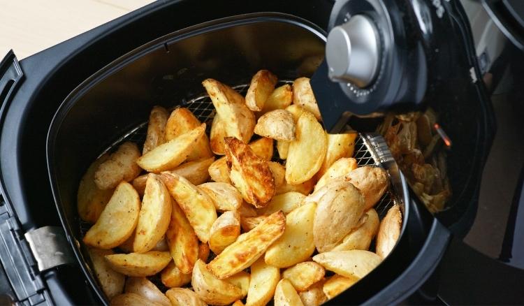 Como fazer batata frita congelada na airfryer