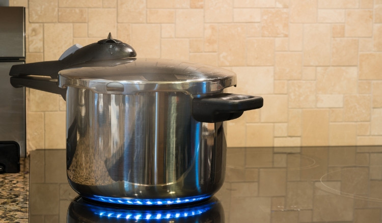 Quanto tempo deixar a carne na panela de pressão