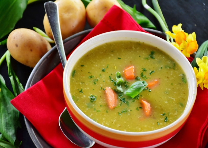 acompanhamento para caldo verde