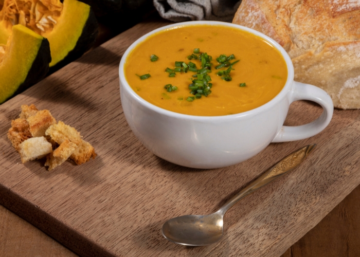 Caldo de frango para 100 pessoas