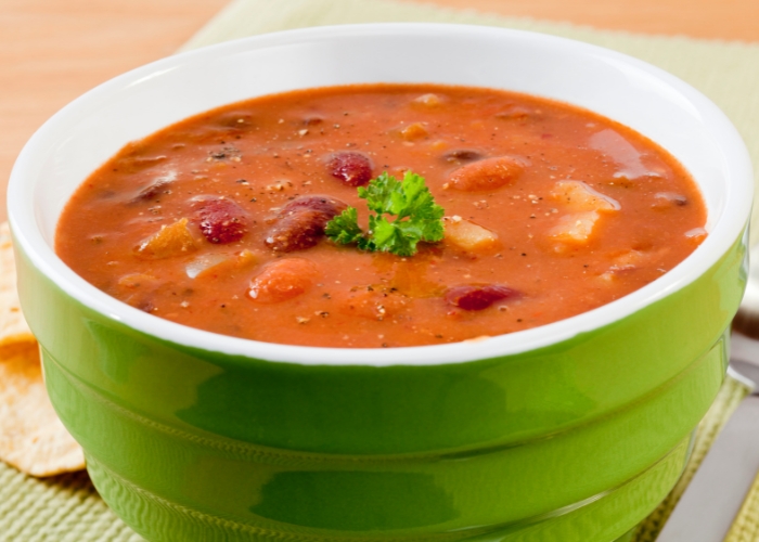 Sopa de feijão batida no liquidificador