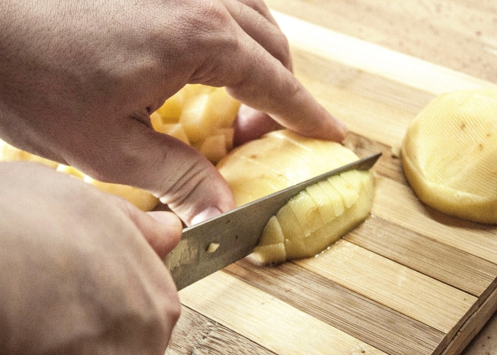 cozinhar batata picada no microondas