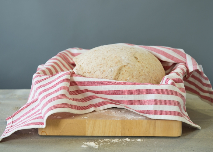 Como fazer pão crescer em dias frios