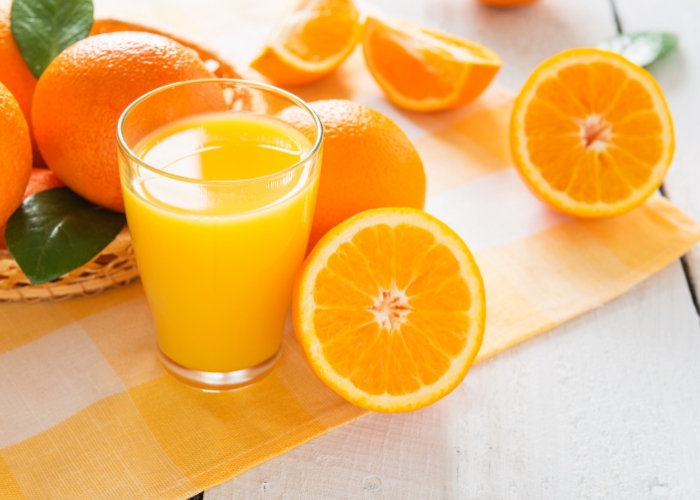 Suco de laranja combina com qual fruta