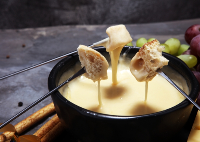 Qual o melhor queijo para fondue