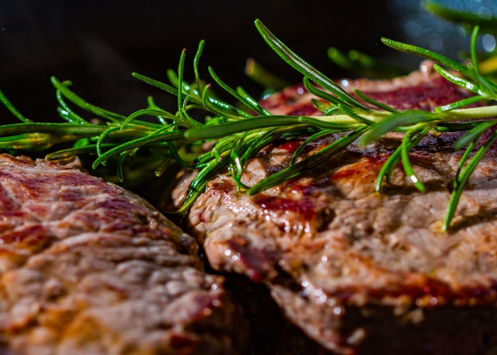 Quantos quilos de carne para 10, 30, 50 e 100 pessoas