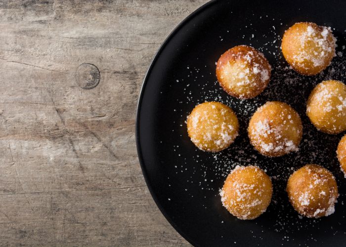 Como fazer bolinho de chuva sem fermento