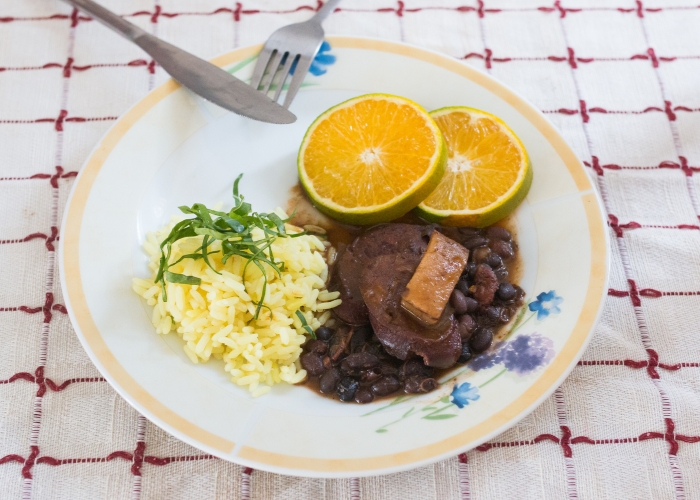 Frutas para acompanhar feijoada