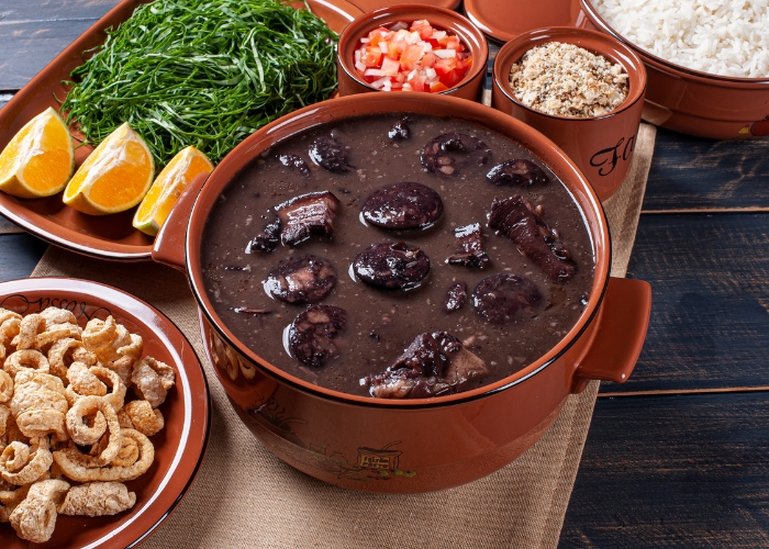 Melhores frutas para acompanhar feijoada